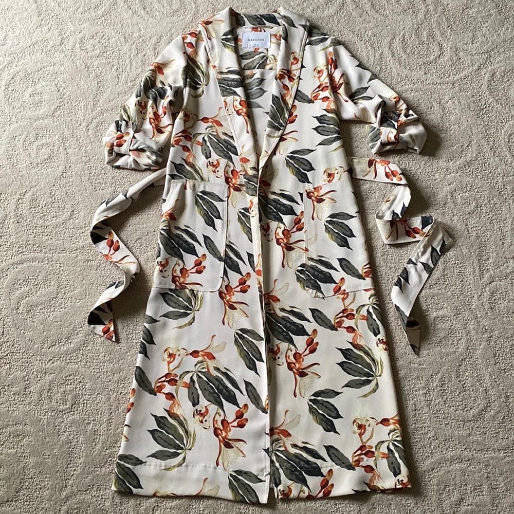 WORN TWICE Babaton | Kahlo Jacket in Floral Print / Bone Satin Robe XXS XS